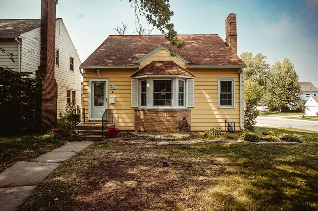 $194,900 | 800 5th Avenue Southwest, Austin, MN 55912