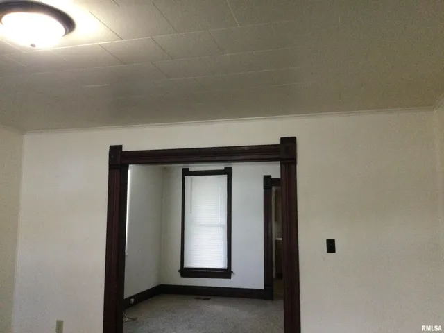 $69,900 | 201 Court Street, Anna, IL 62906