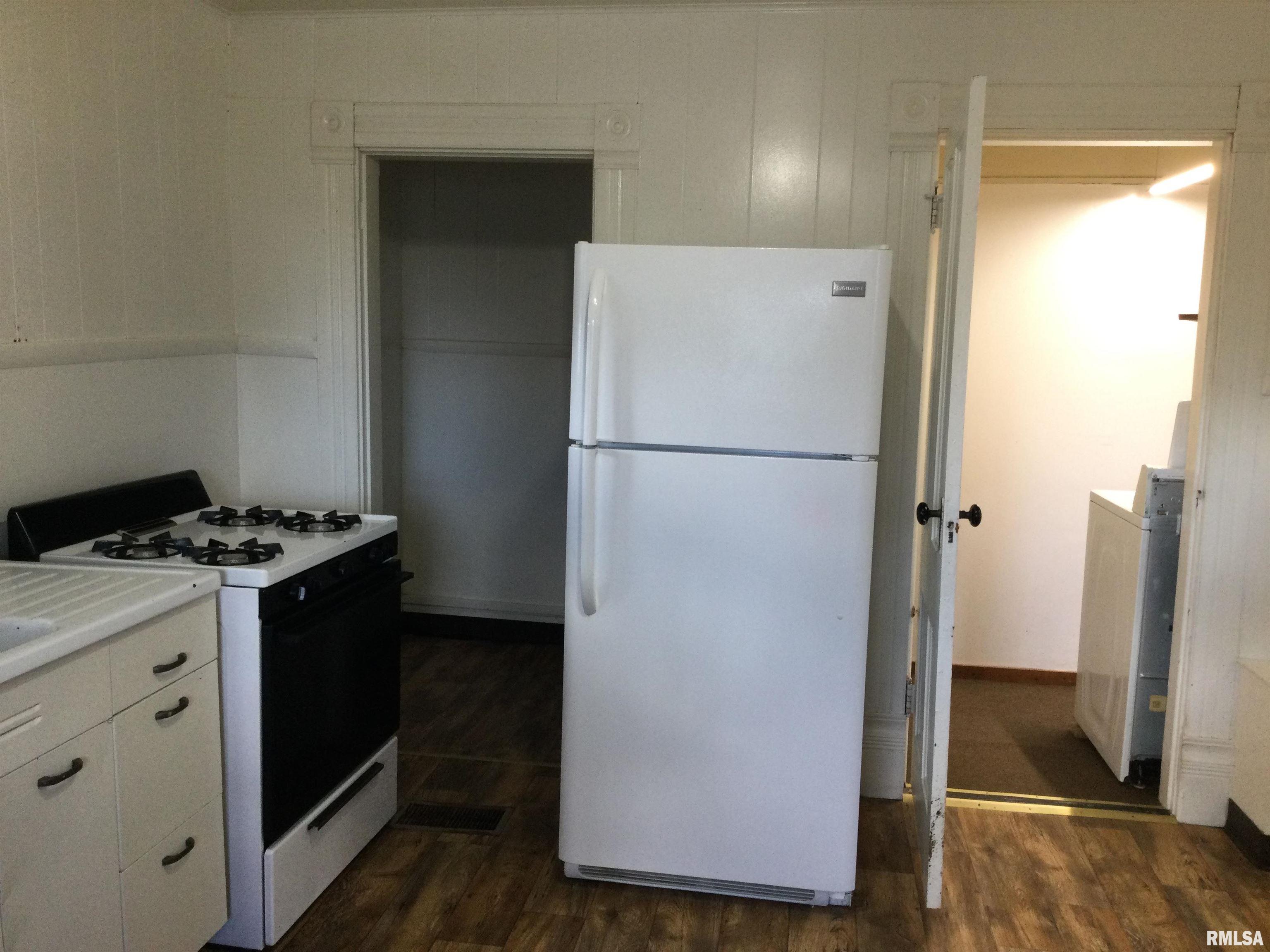 201 Court Street Anna, IL 62906 - Photo 7 of 16