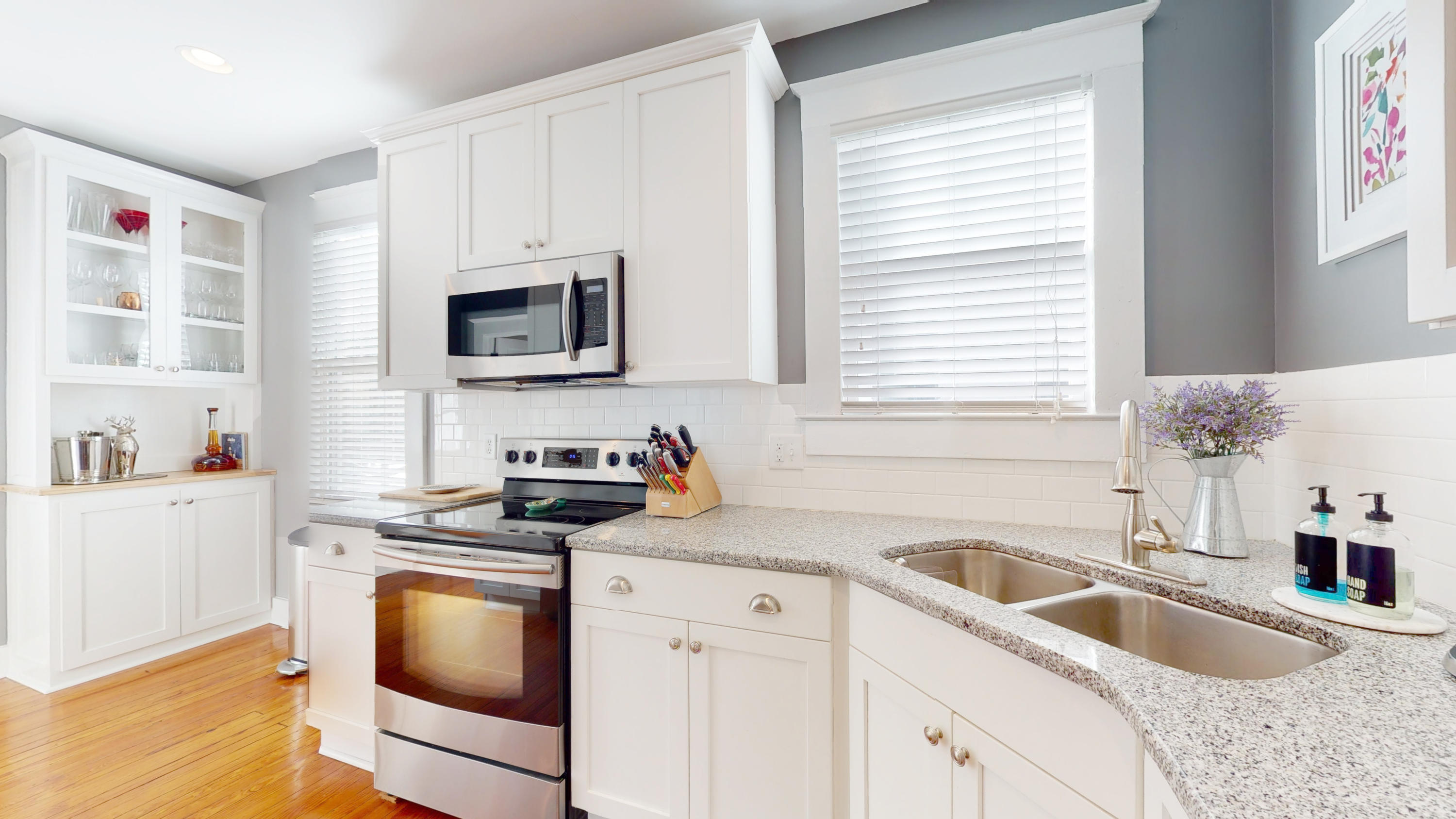 830 Rutledge Avenue Charleston, SC 29403 - Photo 14 of 36 kitchen1
