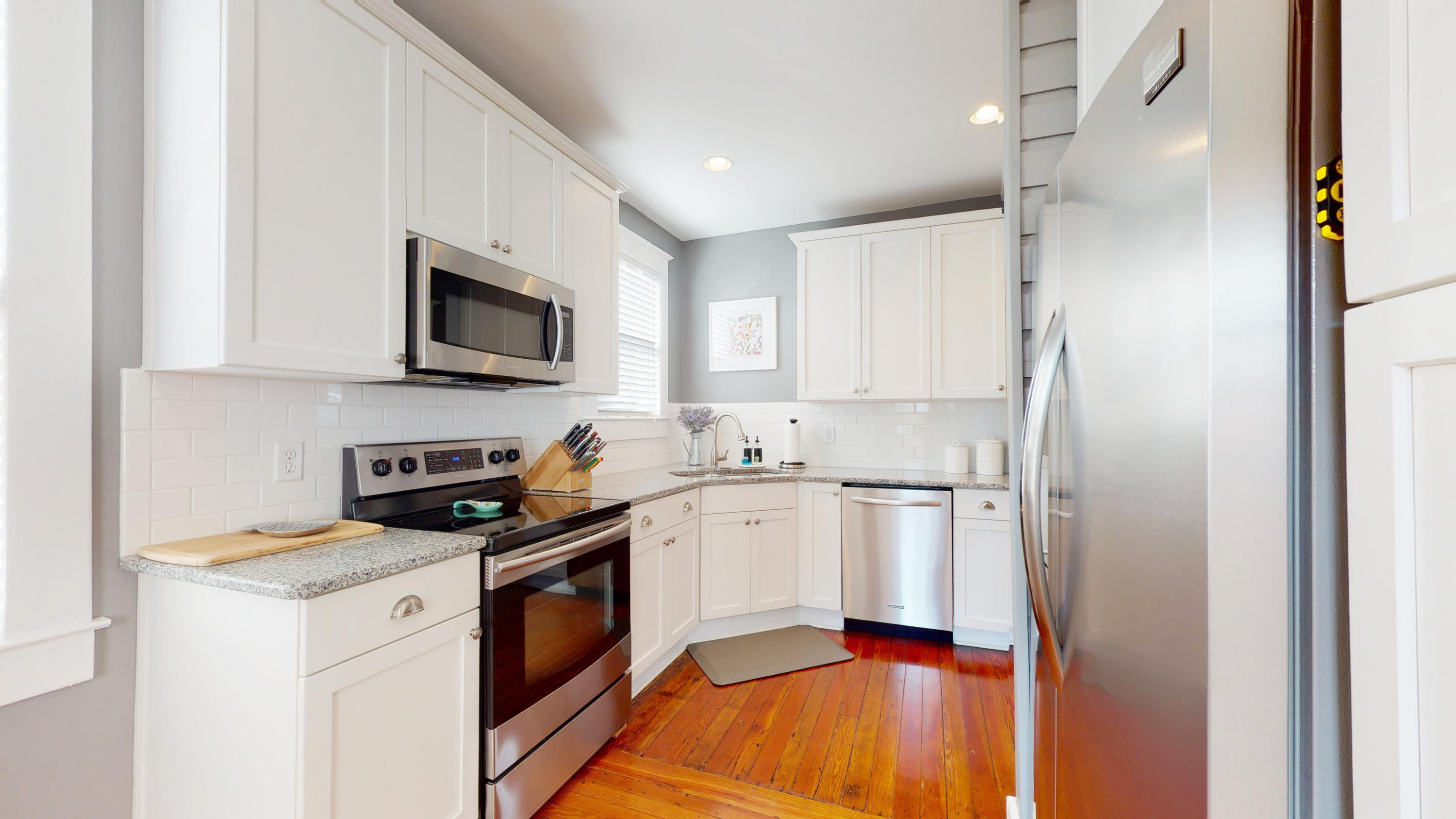 830 Rutledge Avenue Charleston, SC 29403 - Photo 15 of 36 kitchen3