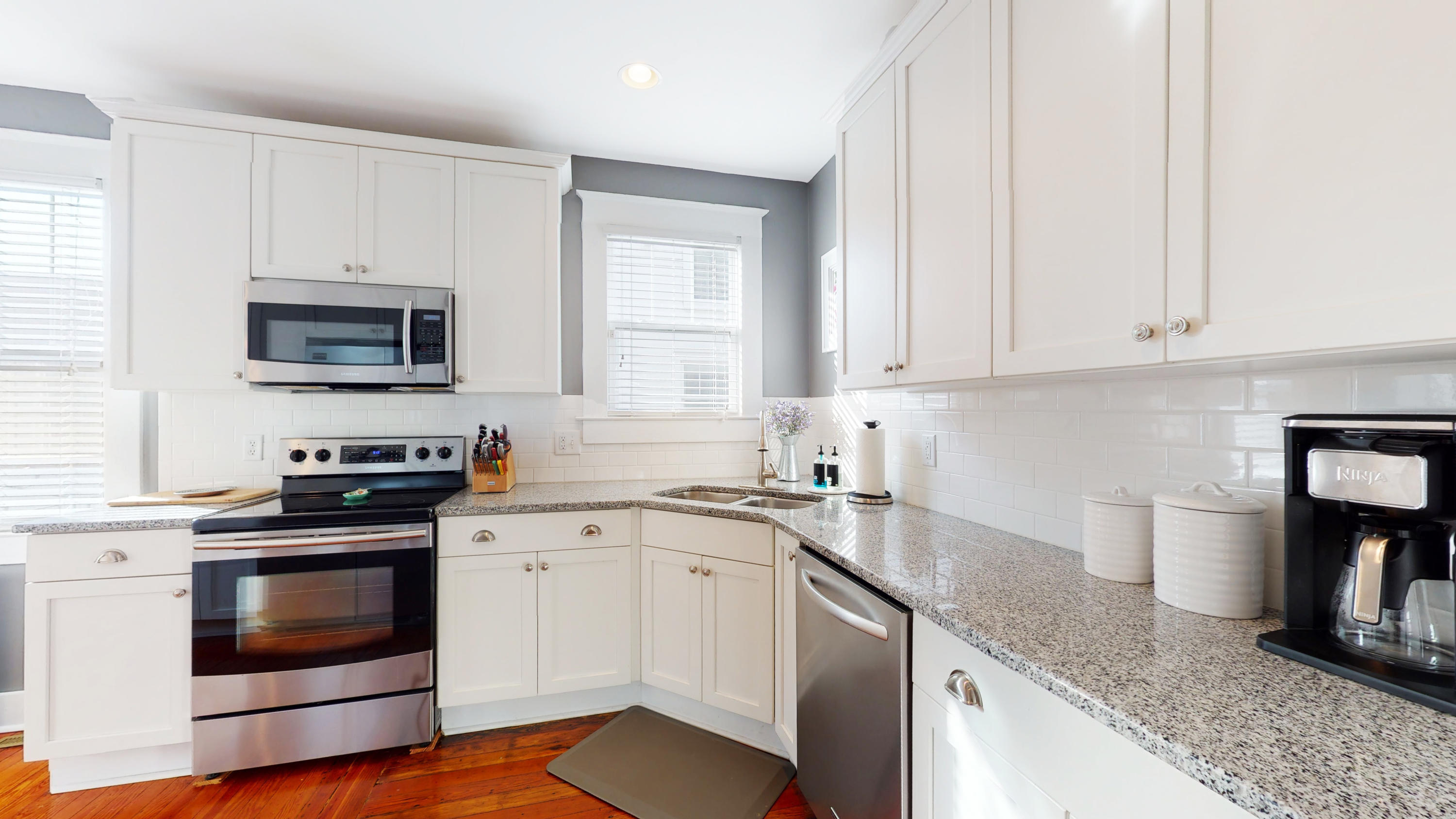 830 Rutledge Avenue Charleston, SC 29403 - Photo 17 of 36 kitchen5