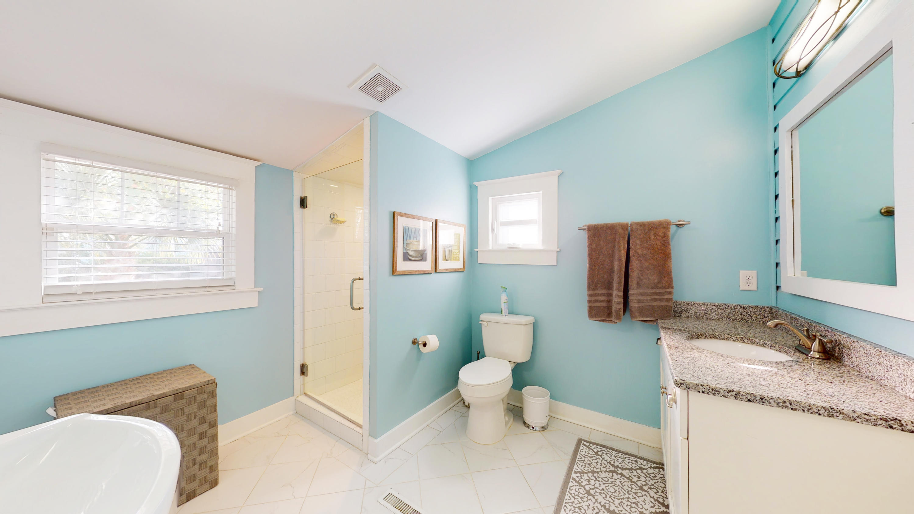 830 Rutledge Avenue Charleston, SC 29403 - Photo 21 of 36 masterbath2
