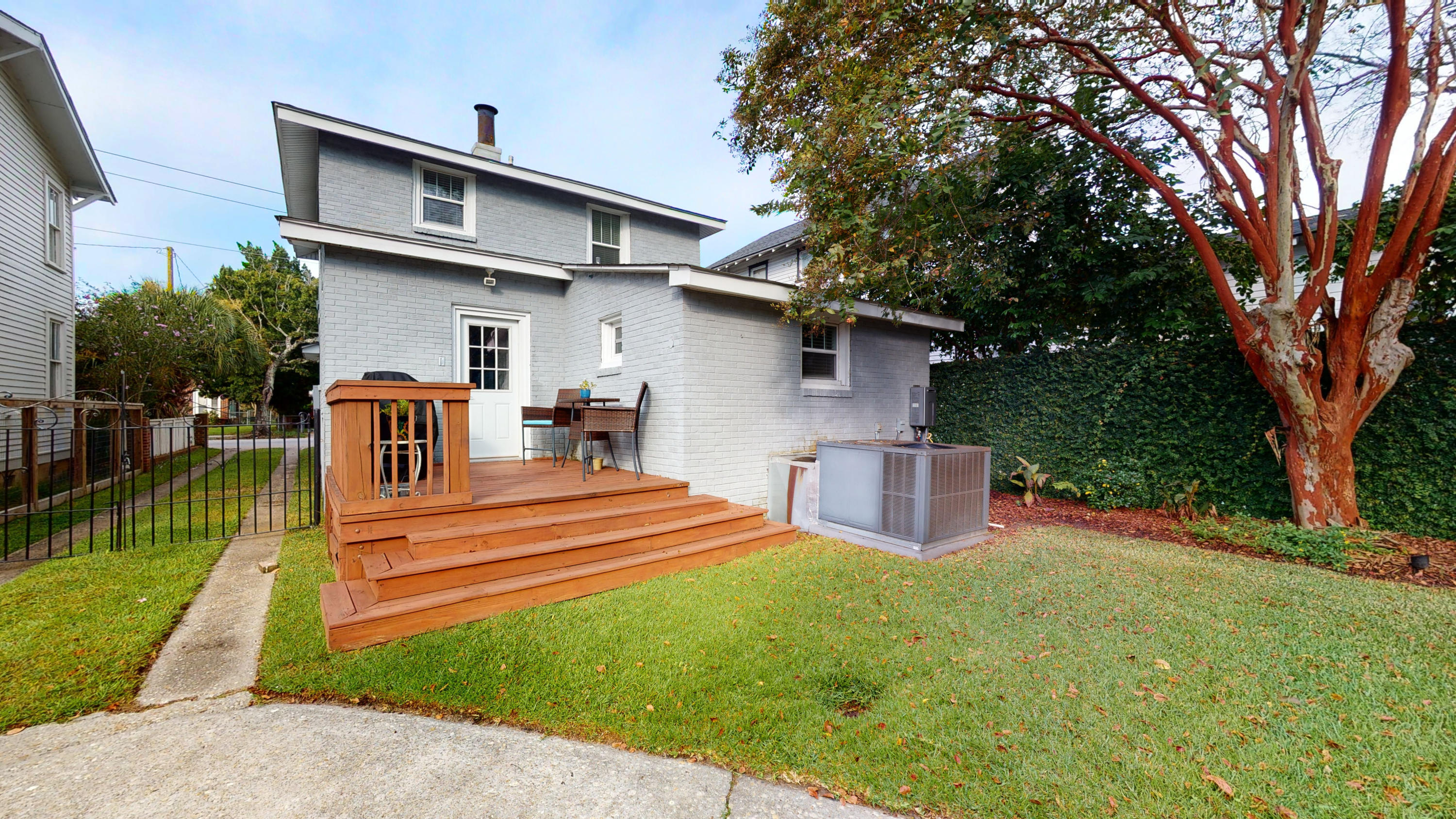 830 Rutledge Avenue Charleston, SC 29403 - Photo 31 of 36 back2