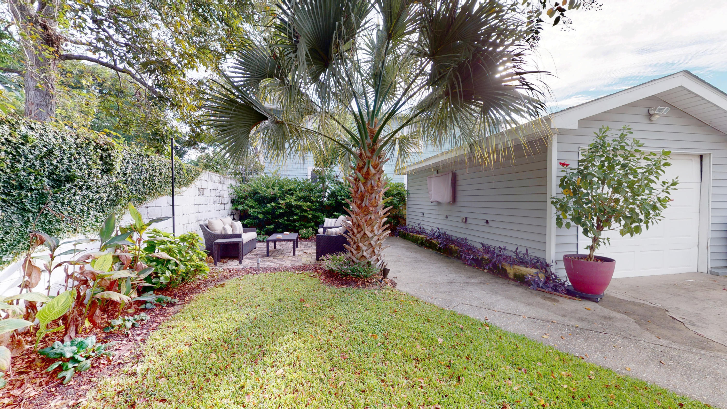 830 Rutledge Avenue Charleston, SC 29403 - Photo 35 of 36 back4