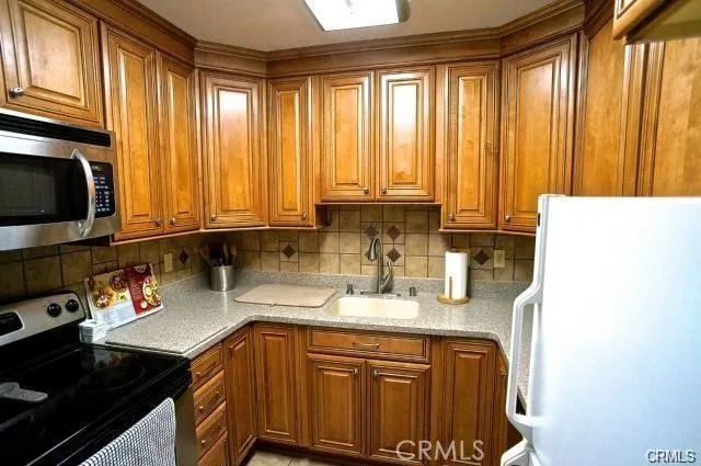 $2,350 | 22852 Hilton Head Drive, Unit 162, Diamond Bar, CA 91765