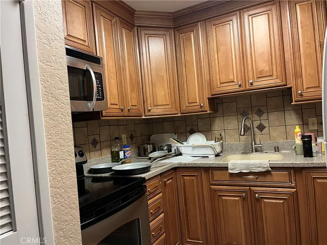 $2,350 | 22852 Hilton Head Drive, Unit 162, Diamond Bar, CA 91765