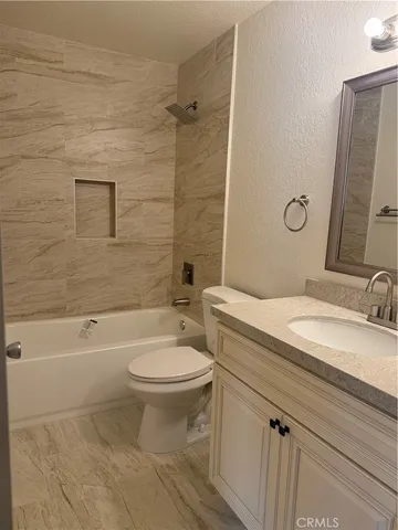 $2,350 | 22852 Hilton Head Drive, Unit 162, Diamond Bar, CA 91765