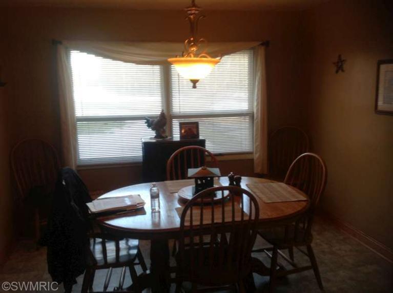 1785 North Whitehall Road Muskegon, MI 49445 - Photo 6 of 16 Additional Photo