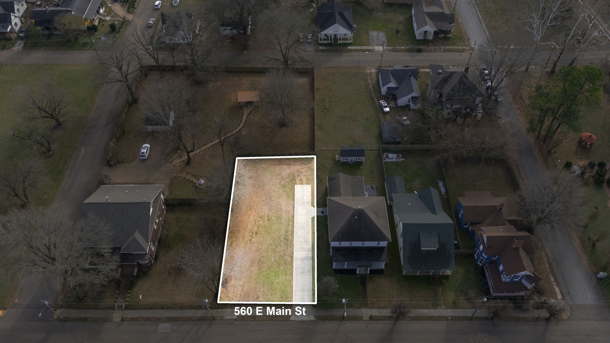 554 East Main Street Jackson, TN 38301 - Photo 38 of 38 an aerial view of residential houses with outdoor space