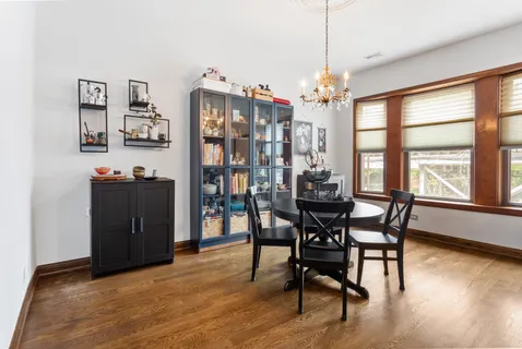 $465,000 | 4336 North Kenmore Avenue, Unit 2S, Chicago, IL 60613
