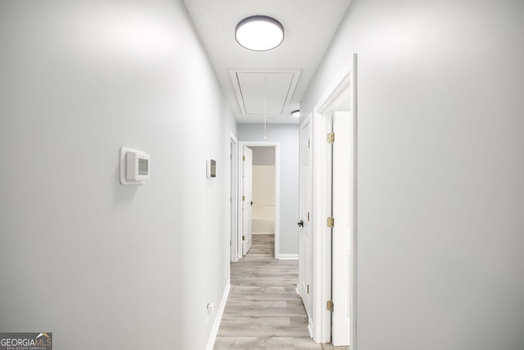 105 Browning Point Byron, GA 31008 - Photo 17 of 39 a view of a hallway