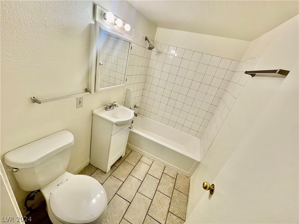 23 West Basic Road, Unit A Henderson, NV 89015 - Photo 13 of 21