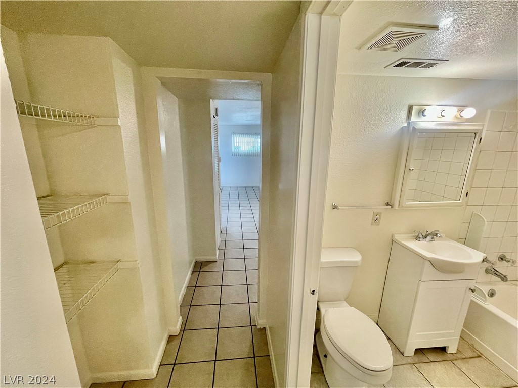 23 West Basic Road, Unit A Henderson, NV 89015 - Photo 14 of 21