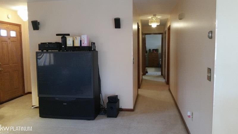 1460 North Ridge Road Carsonville, MI 48419 - Photo 11 of 49 31298281-10.JPG
