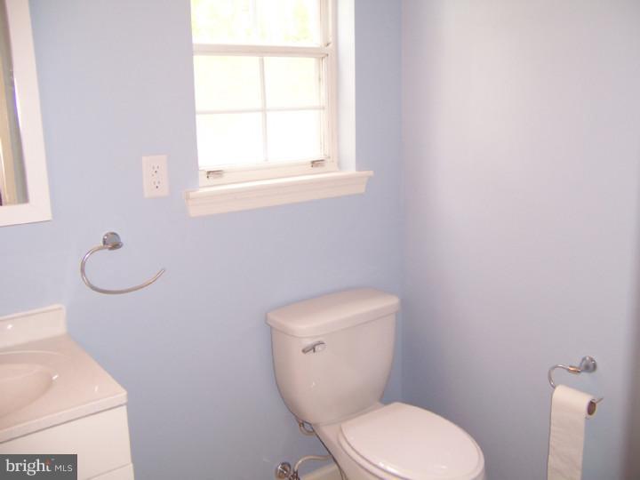 822 Rabbit Lane Reading, PA 19606 - Photo 12 of 23 Gallery Image 12
