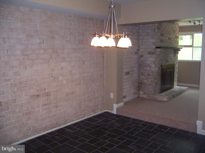 822 Rabbit Lane Reading, PA 19606 - Photo 5 of 23 Gallery Image 5