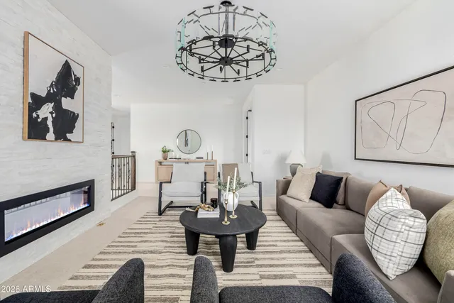 $2,100,000 | 2931 Madison Vistas Drive, Phoenix, AZ 85016