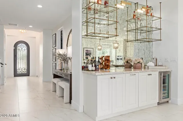 $2,100,000 | 2931 Madison Vistas Drive, Phoenix, AZ 85016