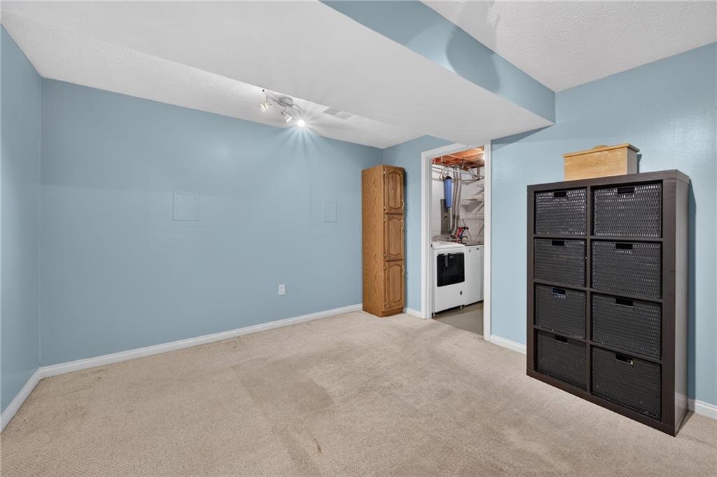 1110 Chapel Road Monaca, PA 15061 - Photo 25 of 36 Gallery Image 25
