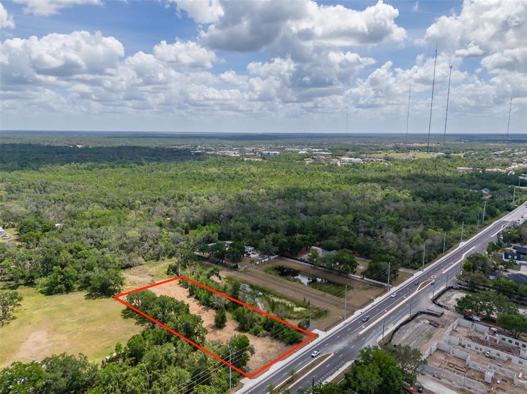 5106 Bell Shoals Road Valrico, FL 33596 - Photo 15 of 18 a view of a city from a balcony