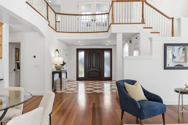 $3,100,000 | 105 Calle El Padre, Los Gatos, CA 95032