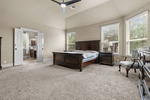 $3,300 | 8718 Silver Rock, San Antonio, TX 78255