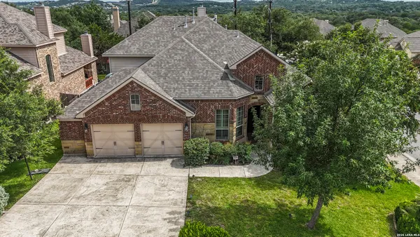 $3,300 | 8718 Silver Rock, San Antonio, TX 78255