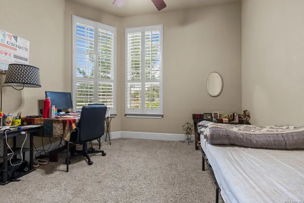 $3,300 | 8718 Silver Rock, San Antonio, TX 78255