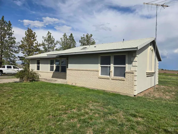$310,000 | 1620 Highway 46, Gooding, ID 83330