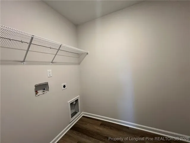 a view of utility room