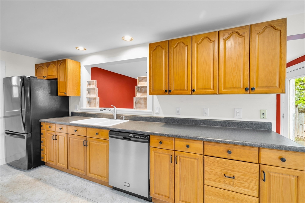 5 1st Avenue Ware, MA 01082 - Photo 7 of 30