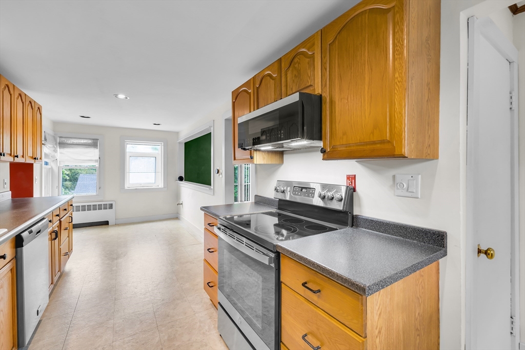 5 1st Avenue Ware, MA 01082 - Photo 8 of 30