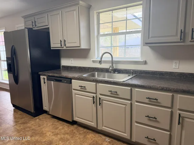 $239,900 | 103 Greenbriar Lane, Carriere, MS 39426