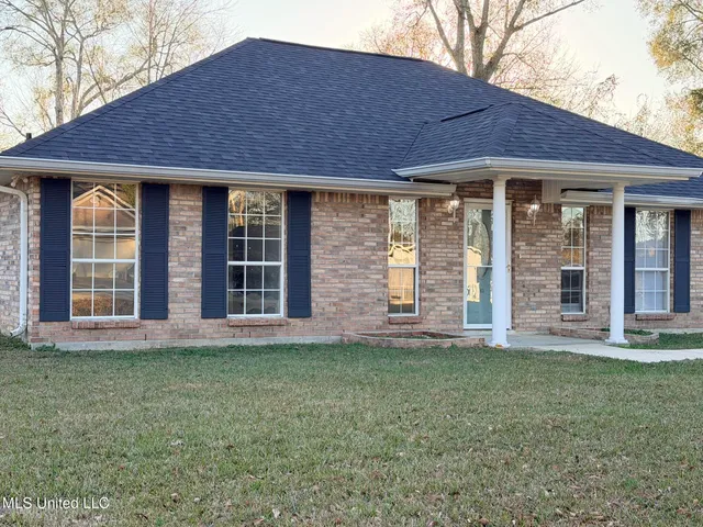 $239,900 | 103 Greenbriar Lane, Carriere, MS 39426