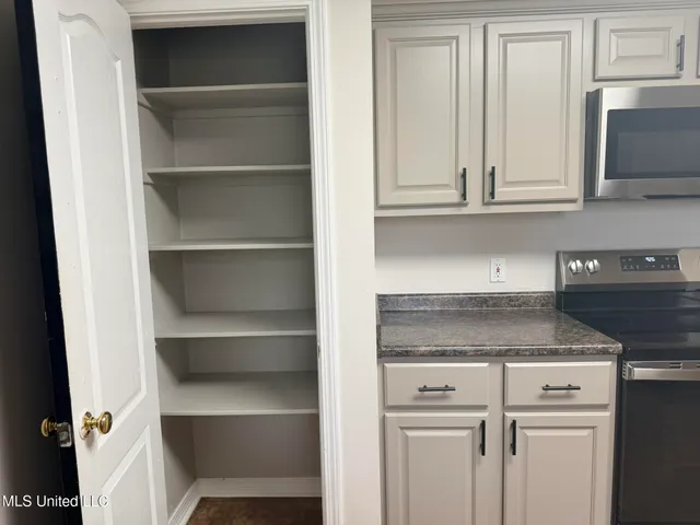 $239,900 | 103 Greenbriar Lane, Carriere, MS 39426