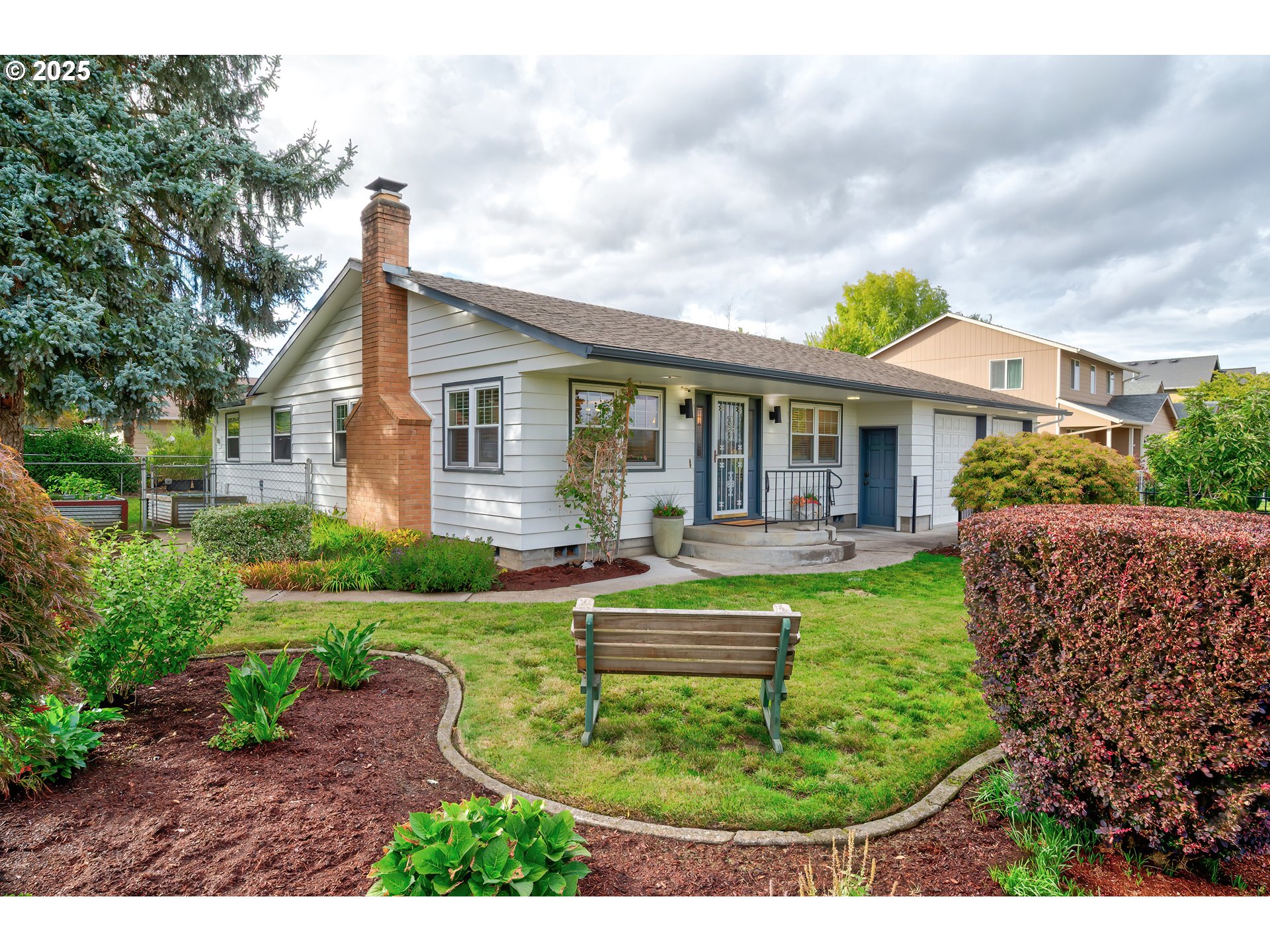 2601 Walker Road Northeast Salem, OR 97305 - Photo 1 of 43 Gallery Image 1