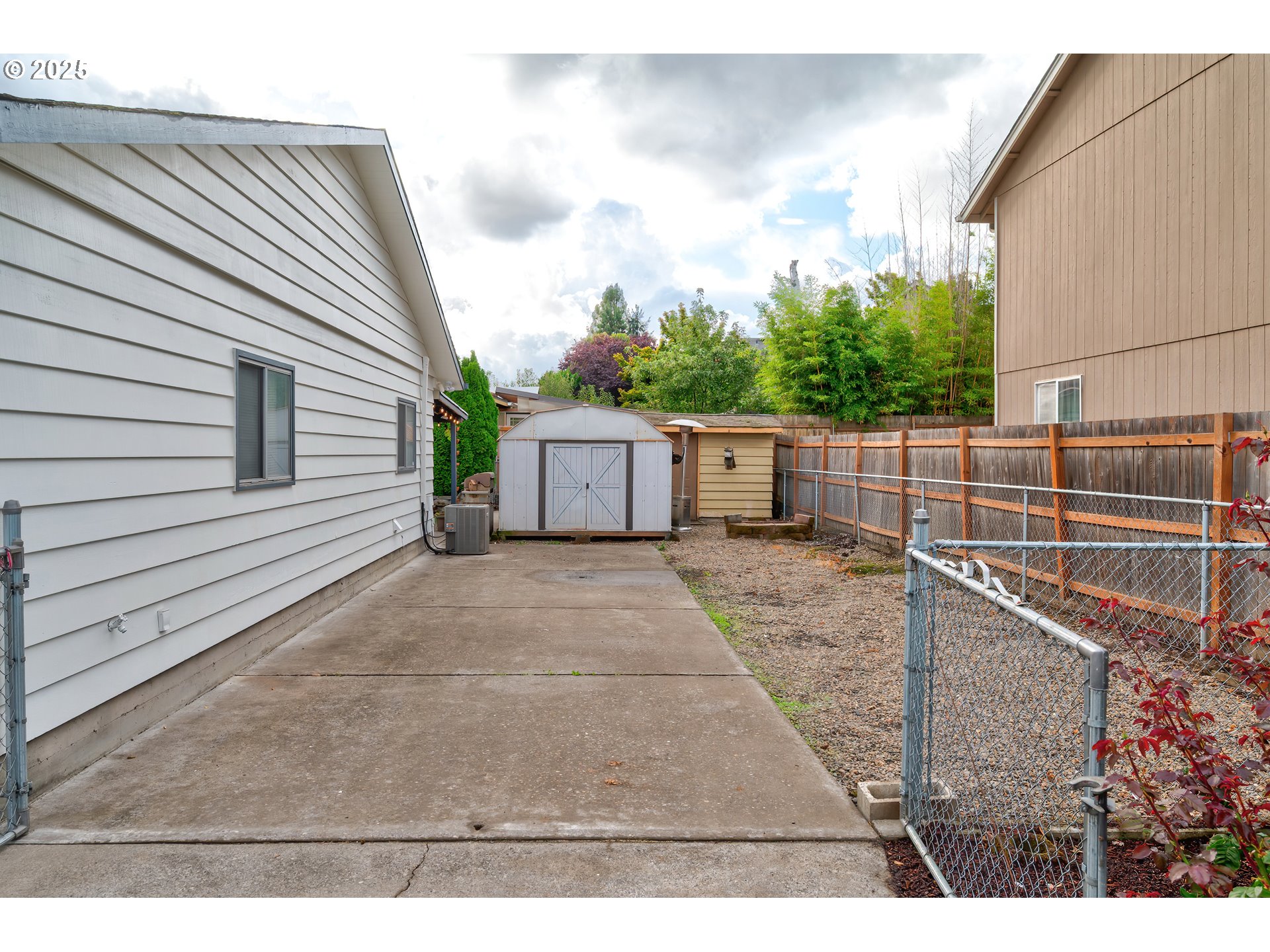 2601 Walker Road Northeast Salem, OR 97305 - Photo 32 of 43 Gallery Image 32
