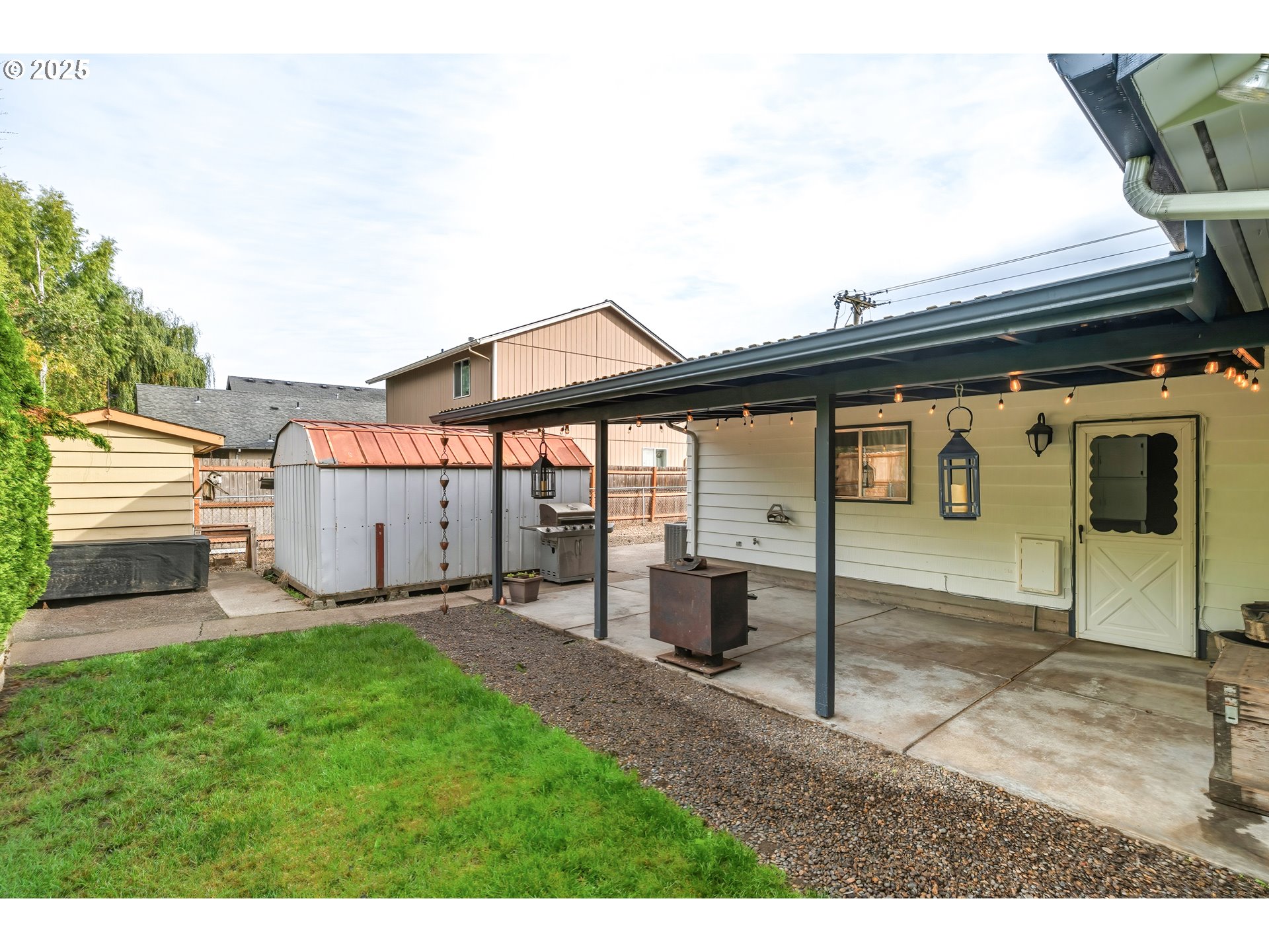 2601 Walker Road Northeast Salem, OR 97305 - Photo 34 of 43 Gallery Image 34