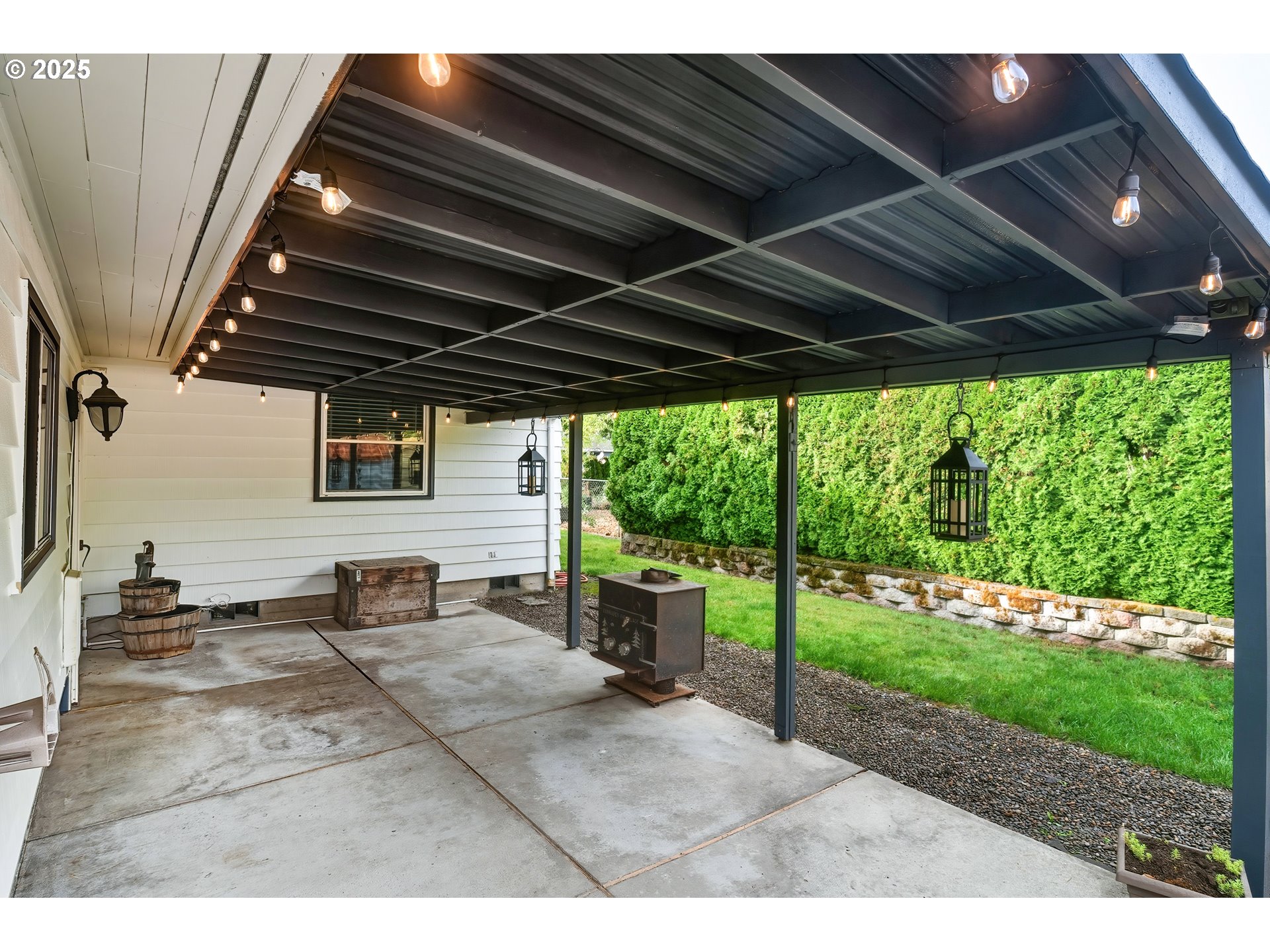 2601 Walker Road Northeast Salem, OR 97305 - Photo 36 of 43 Gallery Image 36