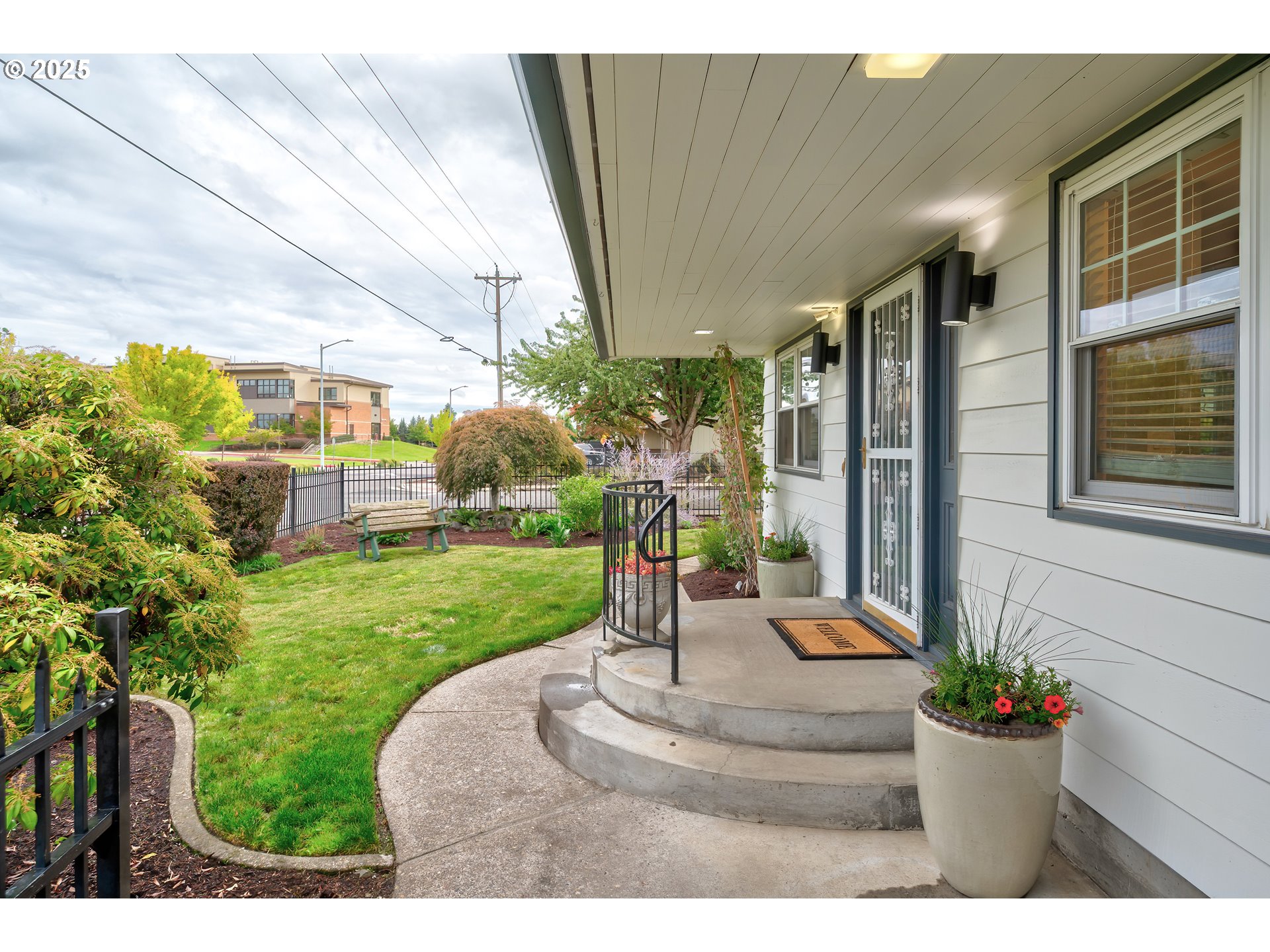 2601 Walker Road Northeast Salem, OR 97305 - Photo 38 of 43 Gallery Image 38