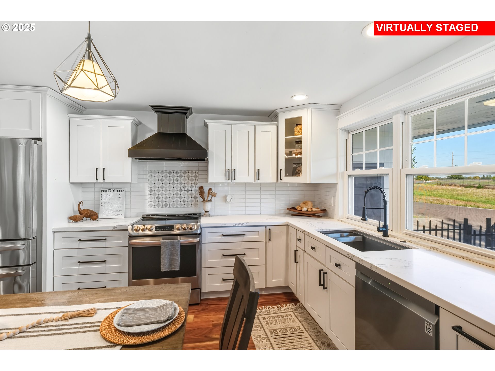 2601 Walker Road Northeast Salem, OR 97305 - Photo 8 of 43 Gallery Image 8