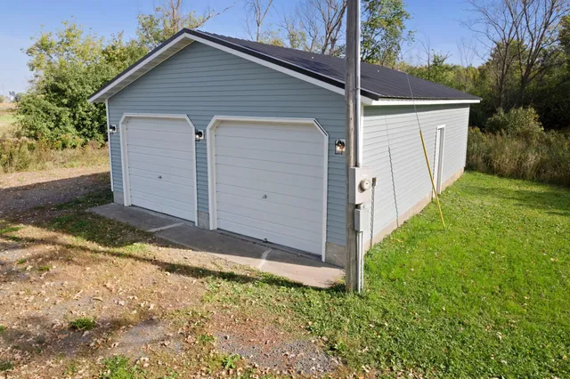 $295,000 | 23014 Highway 48, Grantsburg, WI 54840