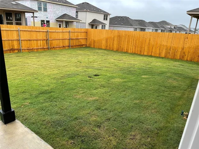 $339,500 | 105 Onna Street, Taylor, TX 76574