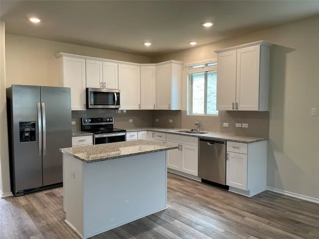 $339,500 | 105 Onna Street, Taylor, TX 76574