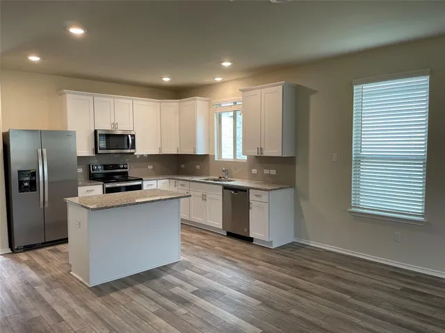 $339,500 | 105 Onna Street, Taylor, TX 76574