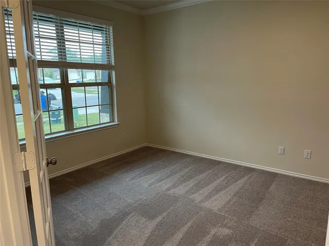 $339,500 | 105 Onna Street, Taylor, TX 76574