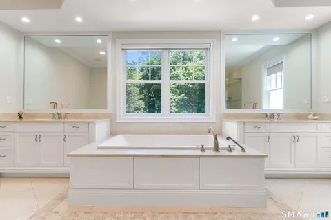 $2,249,000 | 2 Deerfield Road, Wilton, CT 06897