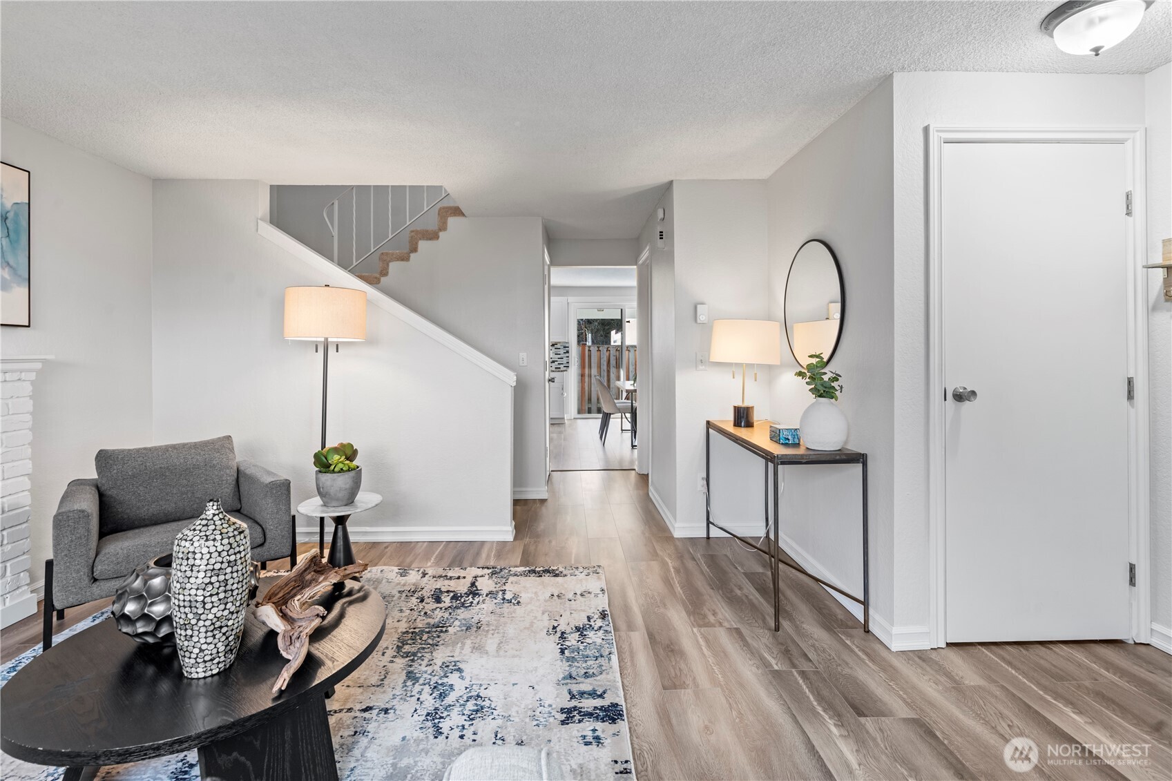 31921 46th Avenue Southwest Federal Way, WA 98023 - Photo 7 of 28 a living room with furniture and wooden floor