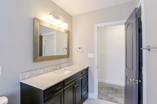 $2,800 | 1306 South East Street, Indianapolis, IN 46225